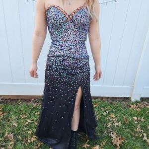 MariLee Sequined Corset Back Prom Formal Dress Gown Size 2